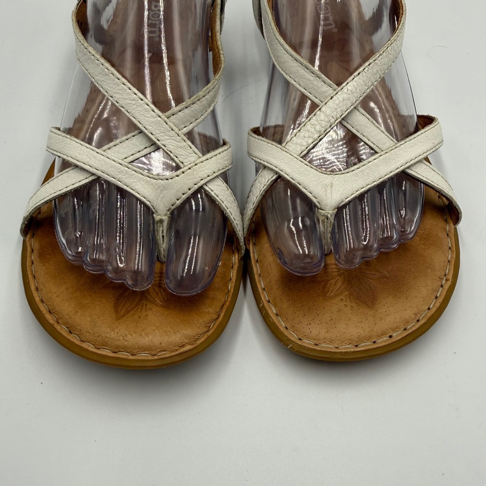 Born Mai White Leather Strappy Sandals Size 8M Boho Minimalist Comfort Summer - Picture 2 of 7